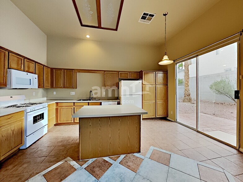 Building Photo - 1008 Leadville Meadows Dr