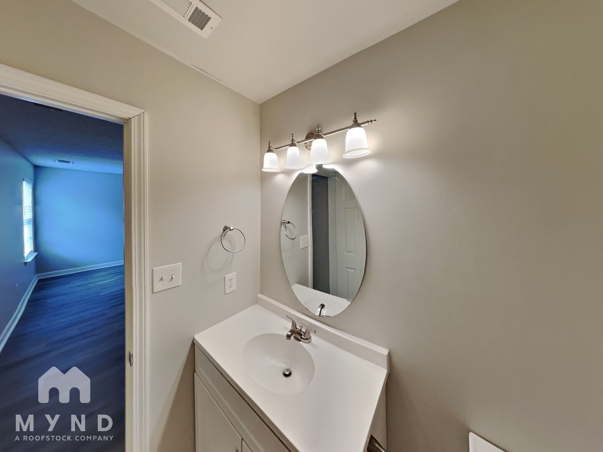 Building Photo - 2006 Harrison Park Dr