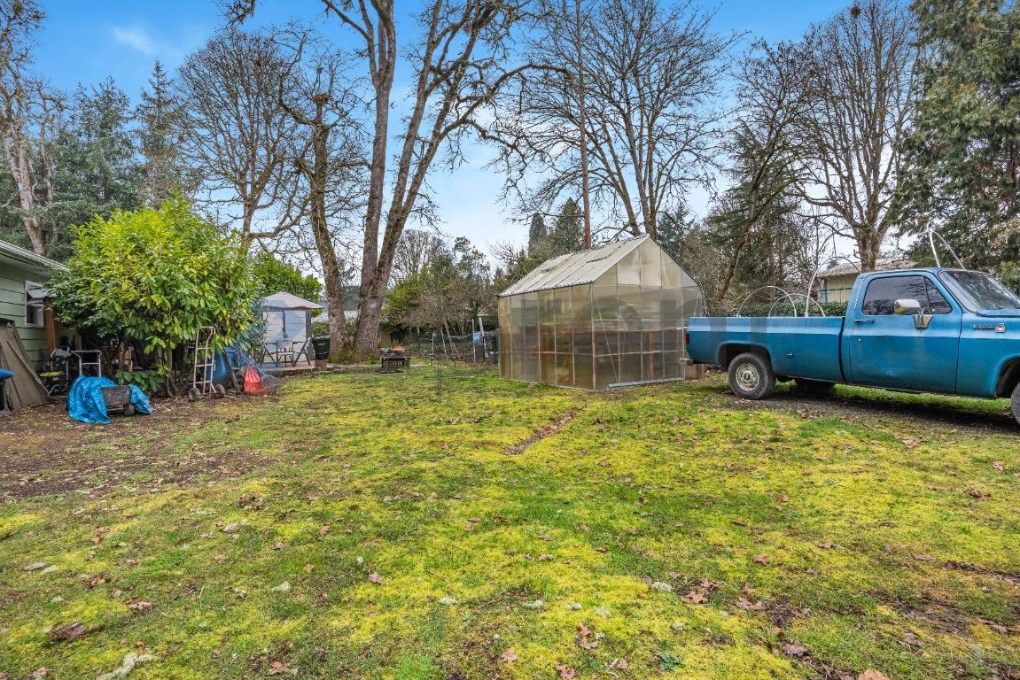 Building Photo - 1865 Brookside Ave NW