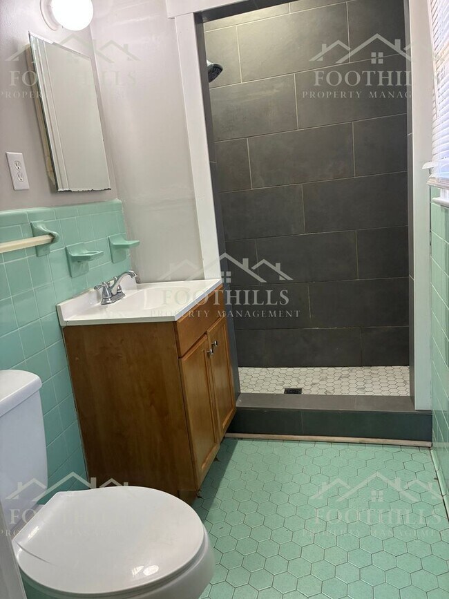 Building Photo - 136 Muirhead Rd