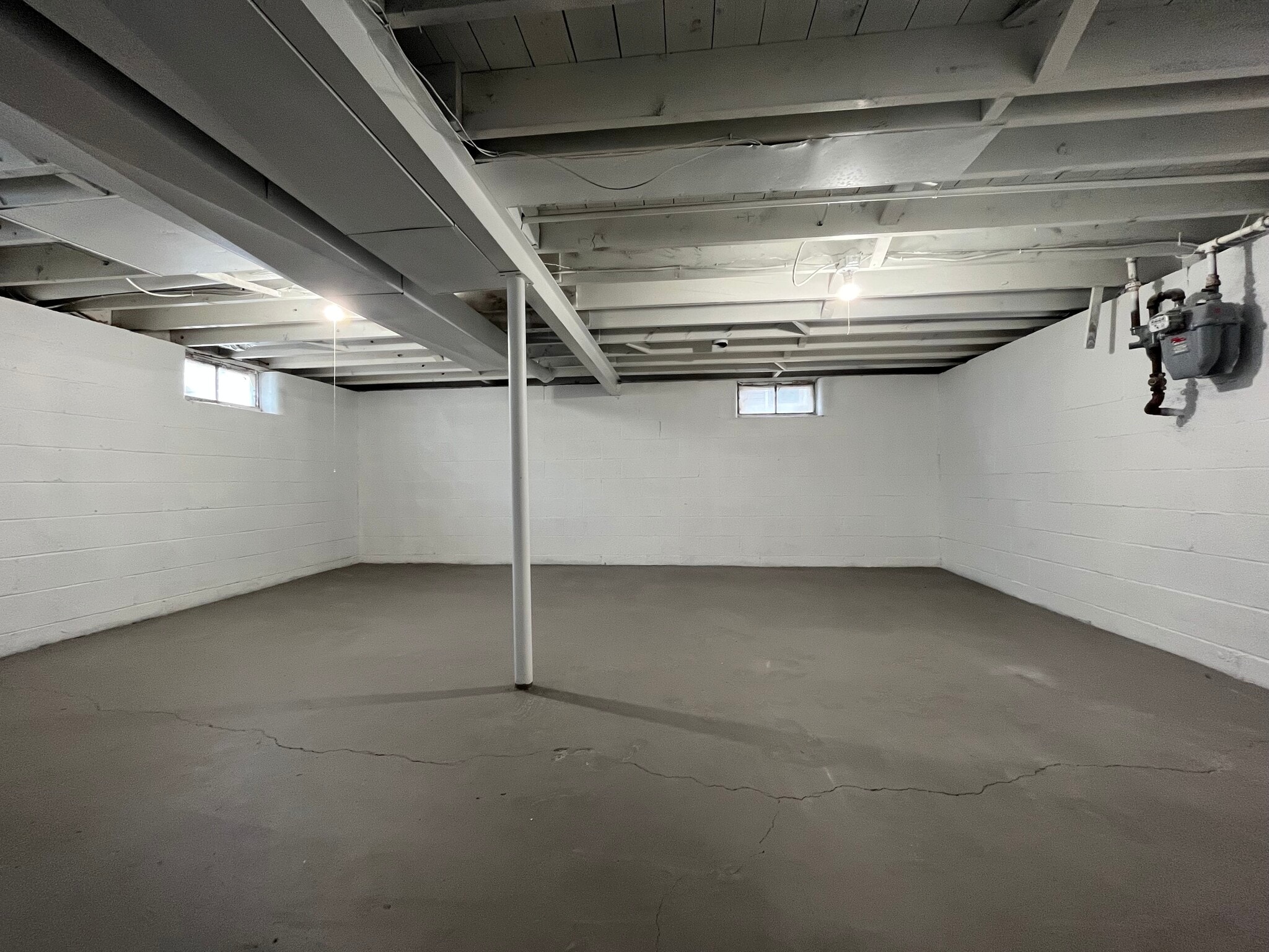 Building Photo - 104 Seminole Way