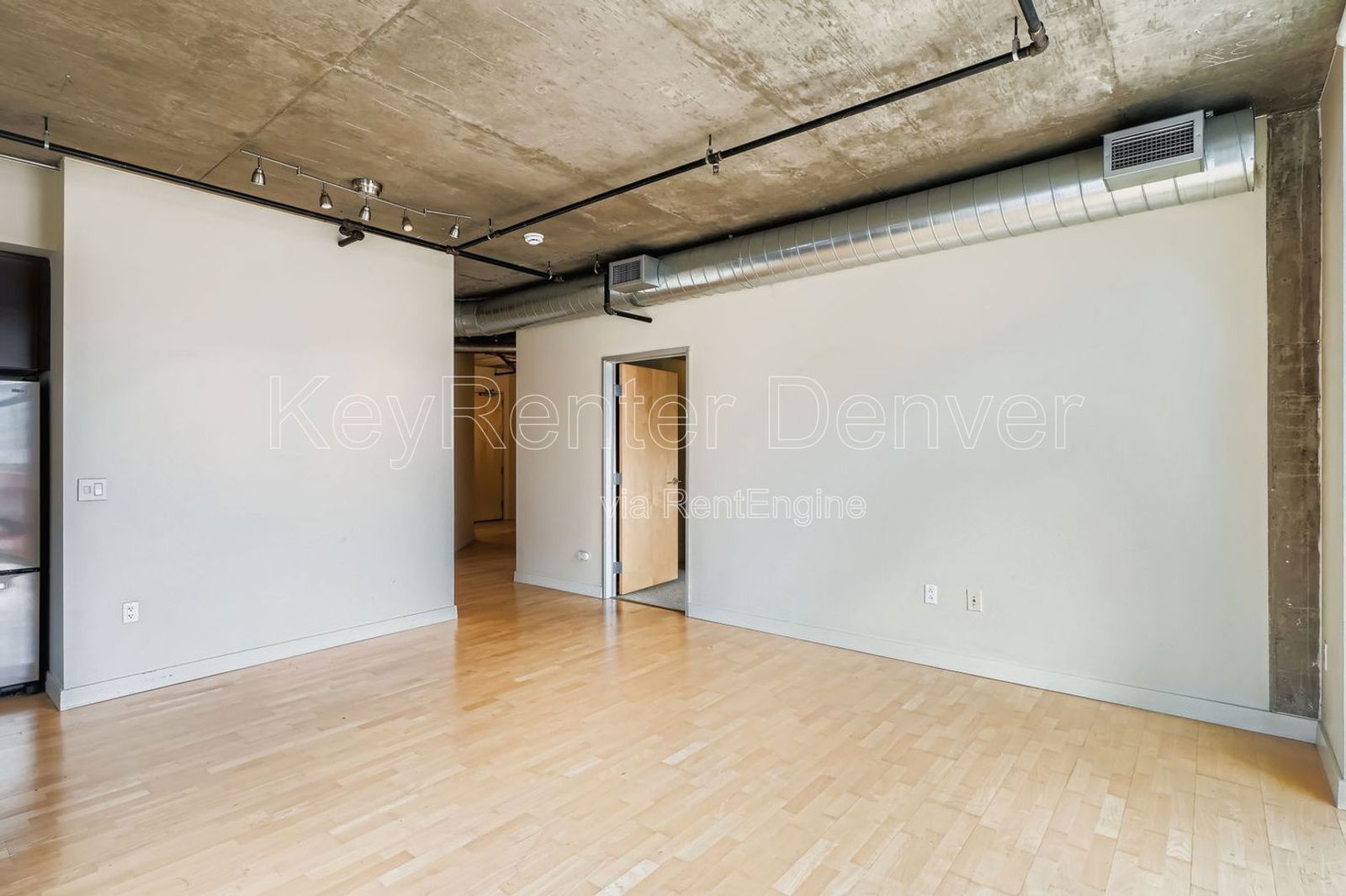 Building Photo - 2229 Blake St