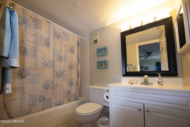 Building Photo - 1571 S Atlantic Ave