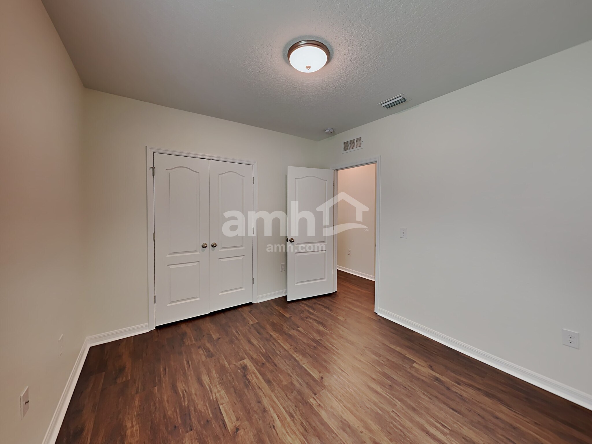 Building Photo - 4117 Lindever Ln