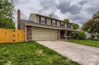 Building Photo - 1719 Hotchkiss Dr