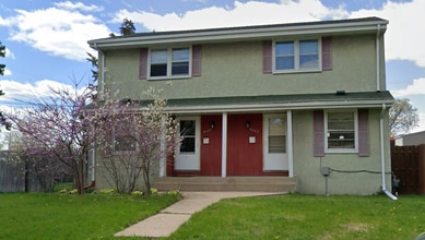 Building Photo - 4500 Tyler St NE