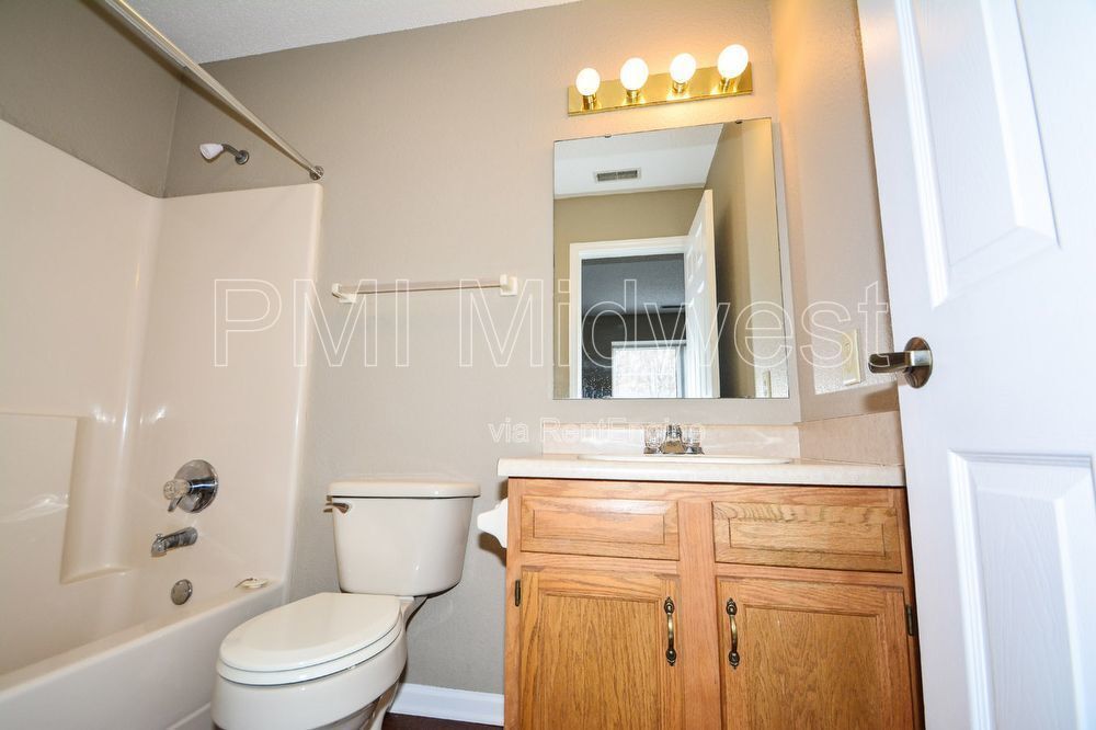 Building Photo - 8177 Amarillo Dr