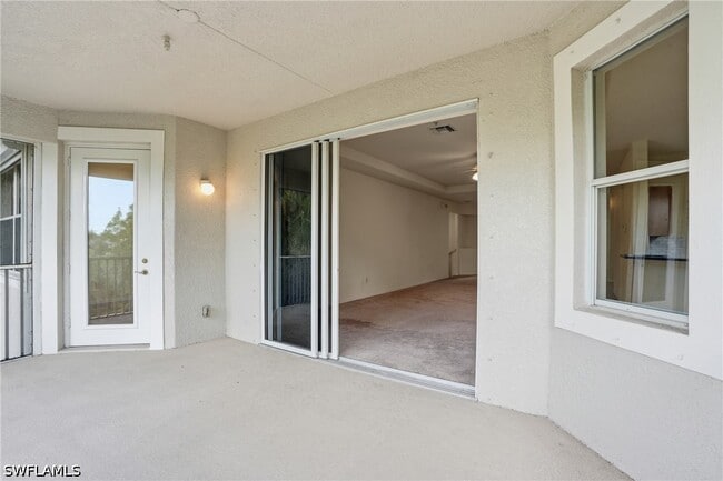 Building Photo - 12854 Carrington Cir