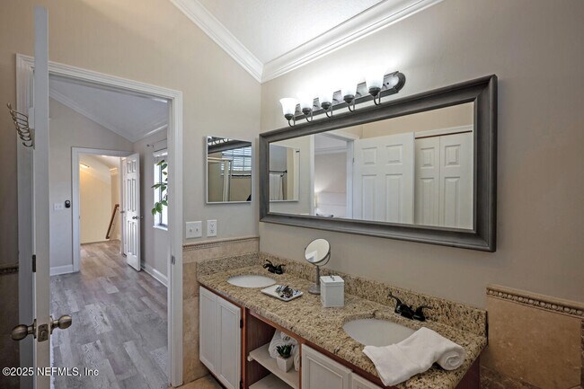 Building Photo - 2958 Lantana Lakes Dr E