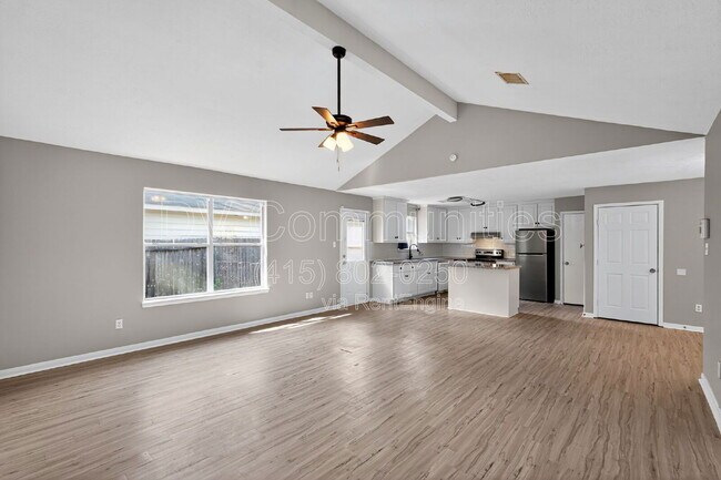 Building Photo - 16350 Many Trees Ln