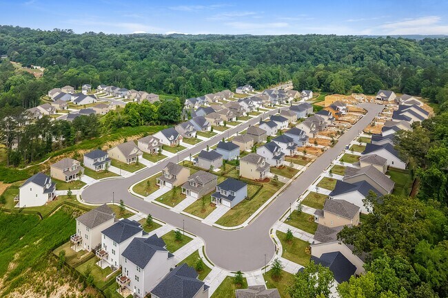 Building Photo - 212 Riley Cir