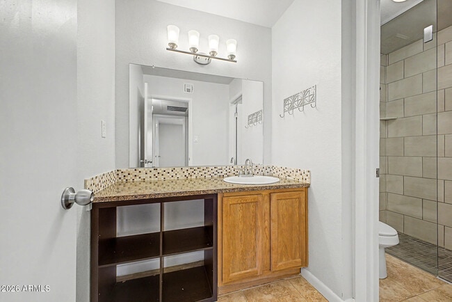 Building Photo - 5995 N 78th St