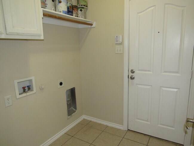 Building Photo - Coming Soon! 4 bedroom in Mansfield ISD