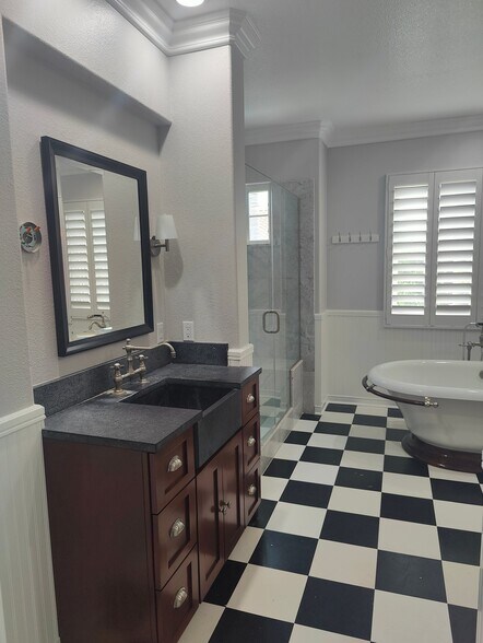 Building Photo - 1417 Sea Ridge Dr