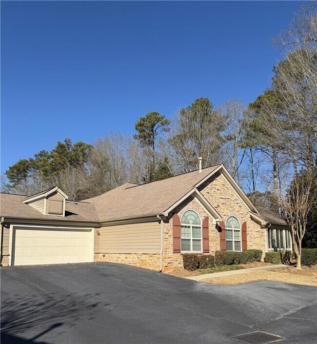 Building Photo - 3348 Timbersedge Dr