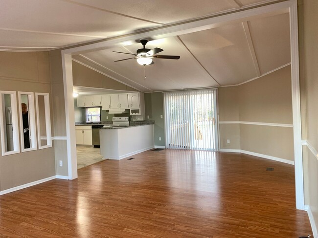 Building Photo - Renovated 3 Bedroom Home In Raleigh, Apply...