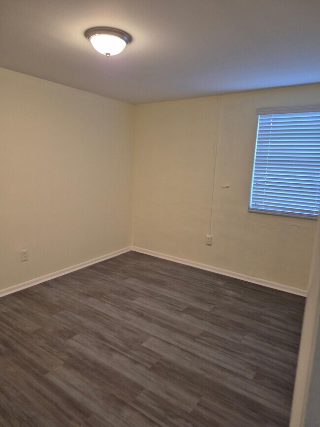 Building Photo - 18145 SW 105th Ave