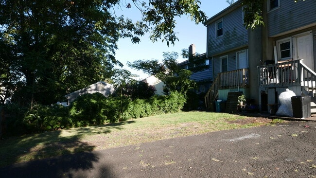 Building Photo - 24 Adamson Ave