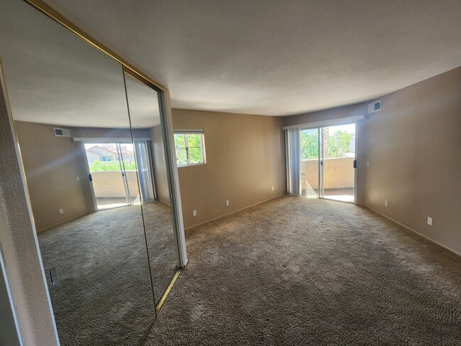 Building Photo - 11355 Affinity Ct