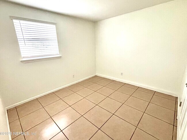 Building Photo - 28541 Trigg Rd