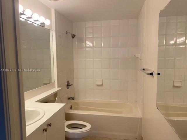 Building Photo - 8060 N Nob Hill Rd