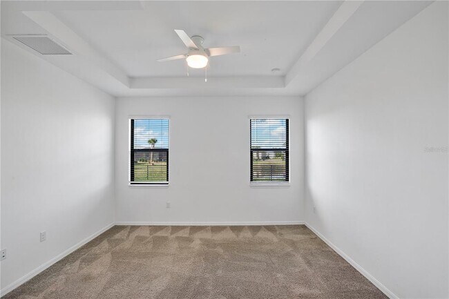Building Photo - 16369 Palmetto St