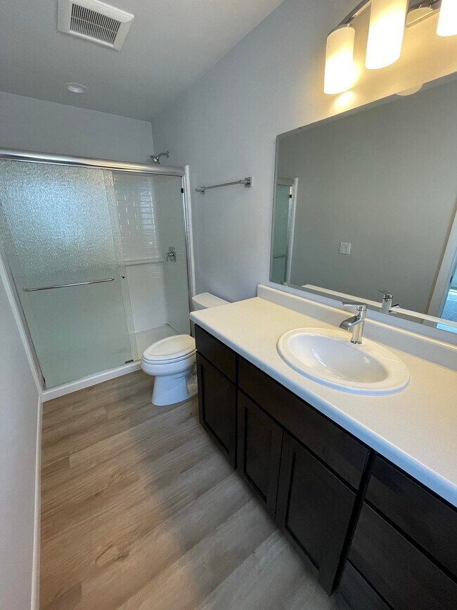 Building Photo - 2125 Spring Dreams Ln