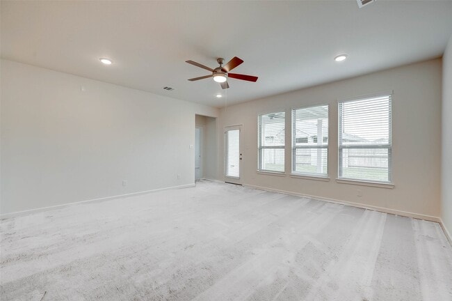 Building Photo - 18822 Fulvetta Haven Way