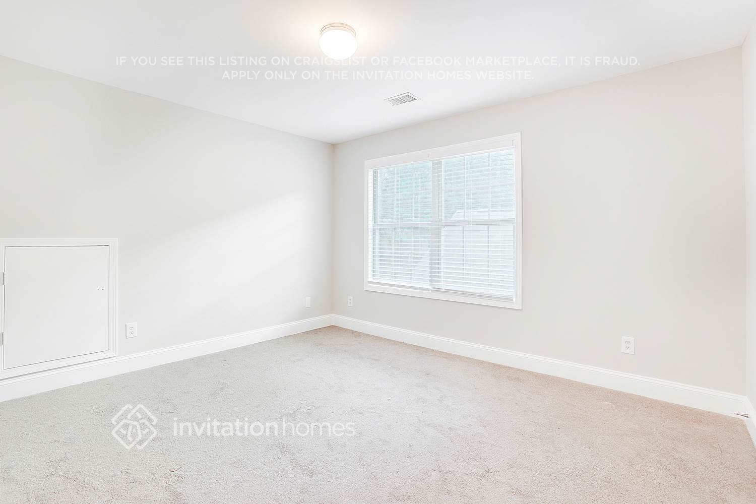 Building Photo - 1307 Sweetbriar Cir