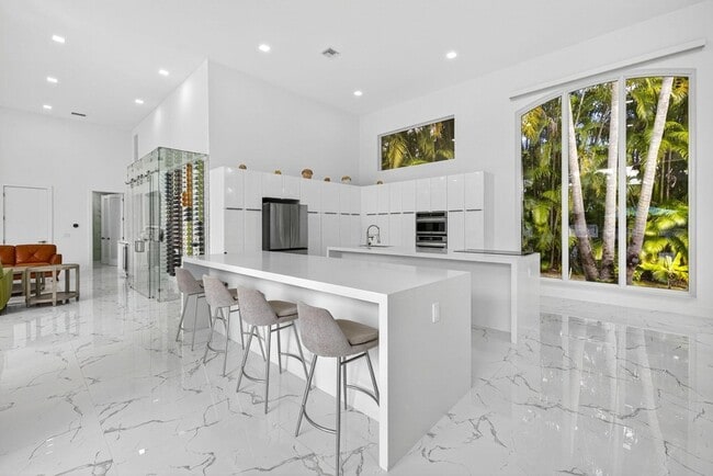 Building Photo - 2673 NW 64th Blvd