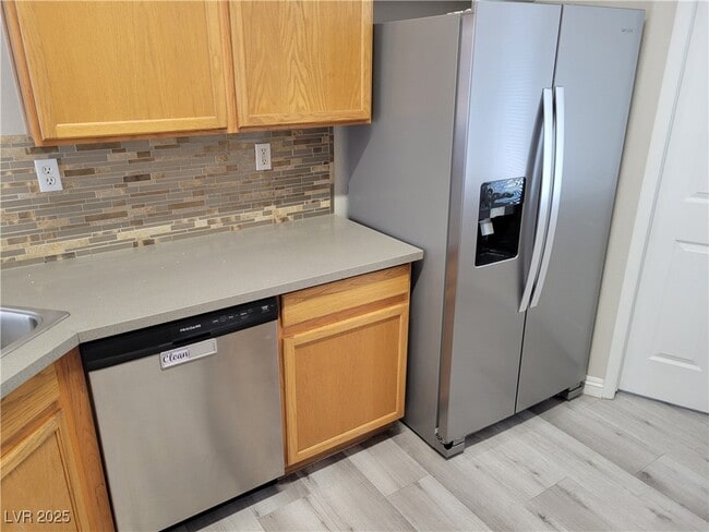 Building Photo - 2809 El Cubano Ct