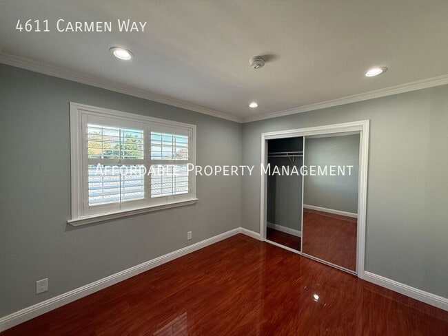 Building Photo - 4611 Carmen Way