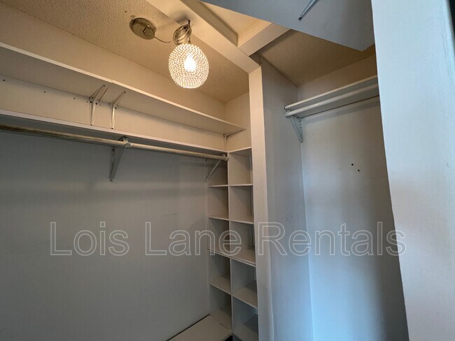 Building Photo - 2431 Stono Watch Dr