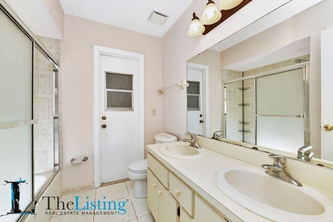 Building Photo - 1108 Marcus Ct