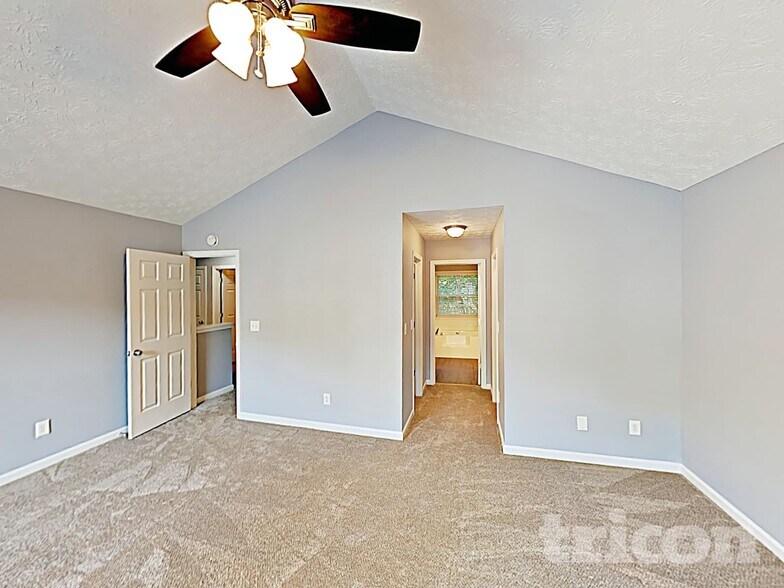 Building Photo - 2395 Sailor Ln