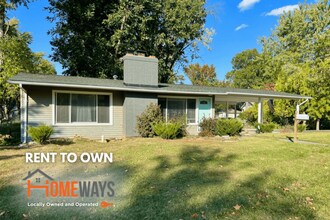 Building Photo - 210 E Madison St