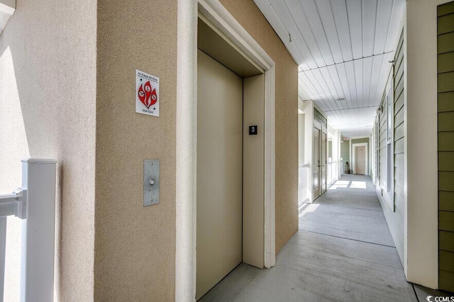 Building has an elevator just steps from the front door - 144 Puffin Dr