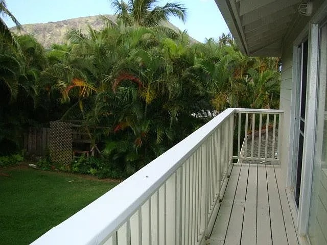 Building Photo - 7120 Naakea St