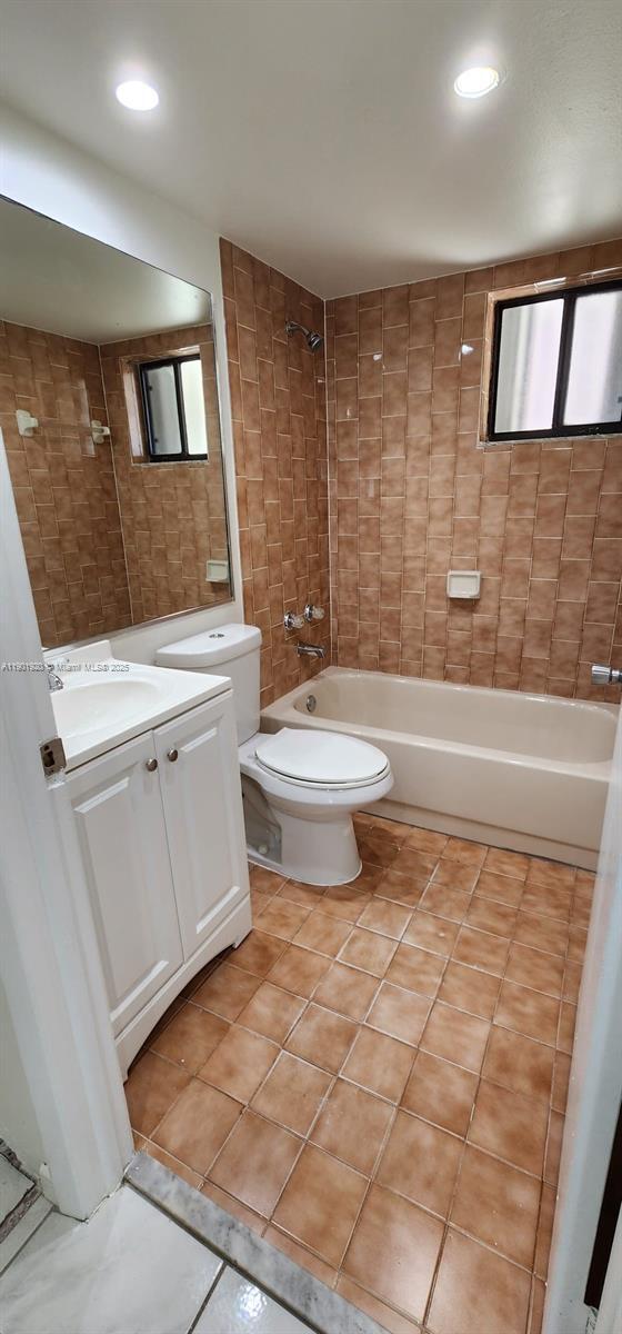 Building Photo - 5420 W 21st Ct