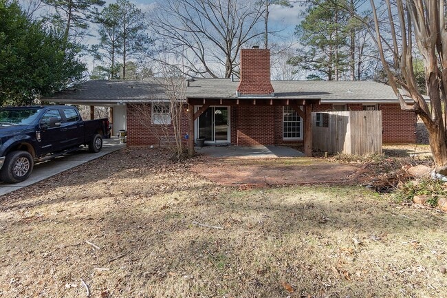 Building Photo - Home for Rent in Wetumpka