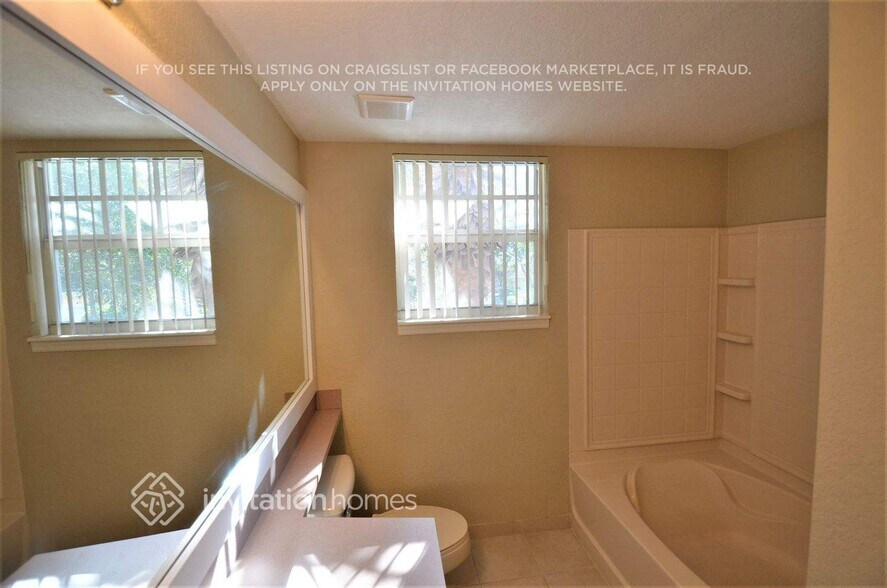 Building Photo - 6554 W Sample Rd