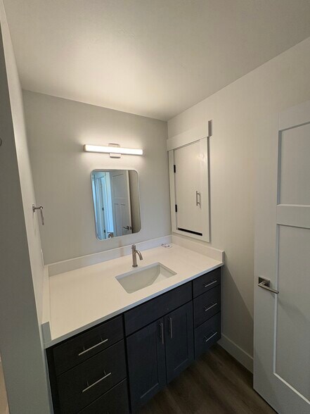 Building Photo - 2724 Ruger Rd