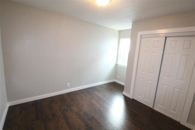 Building Photo - 10702 Lanshire Dr