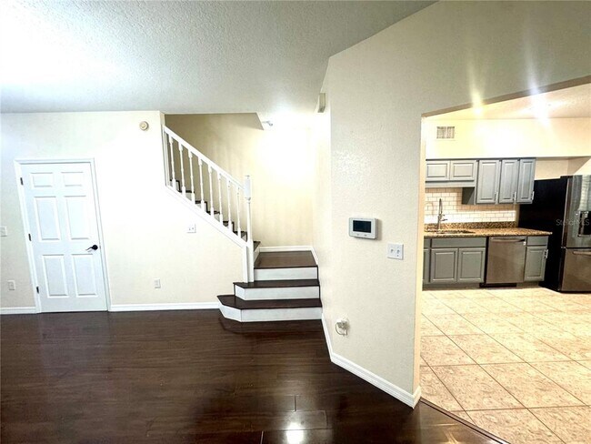 Building Photo - 2800 Countryside Blvd