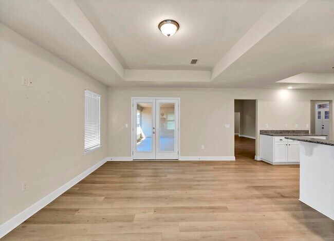 Building Photo - 3639 Ranch Dr