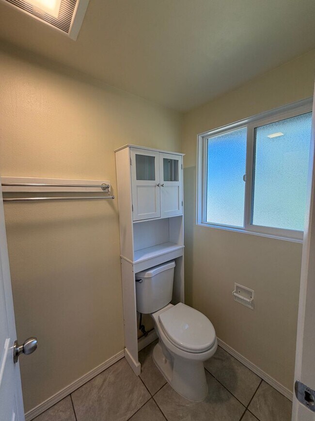 Building Photo - 2735 Almaden St