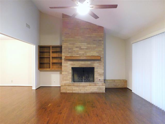 Building Photo - 2204 Canterbury Ct