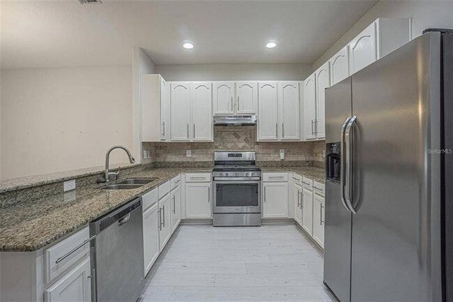 Building Photo - 31912 Turkeyhill Dr