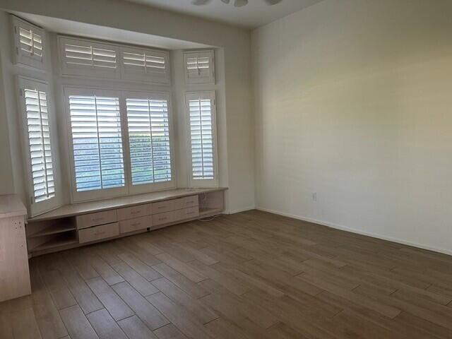 Building Photo - 37624 Breeze Way