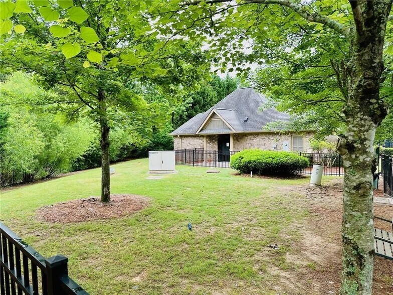Building Photo - 13364 Canary Ln